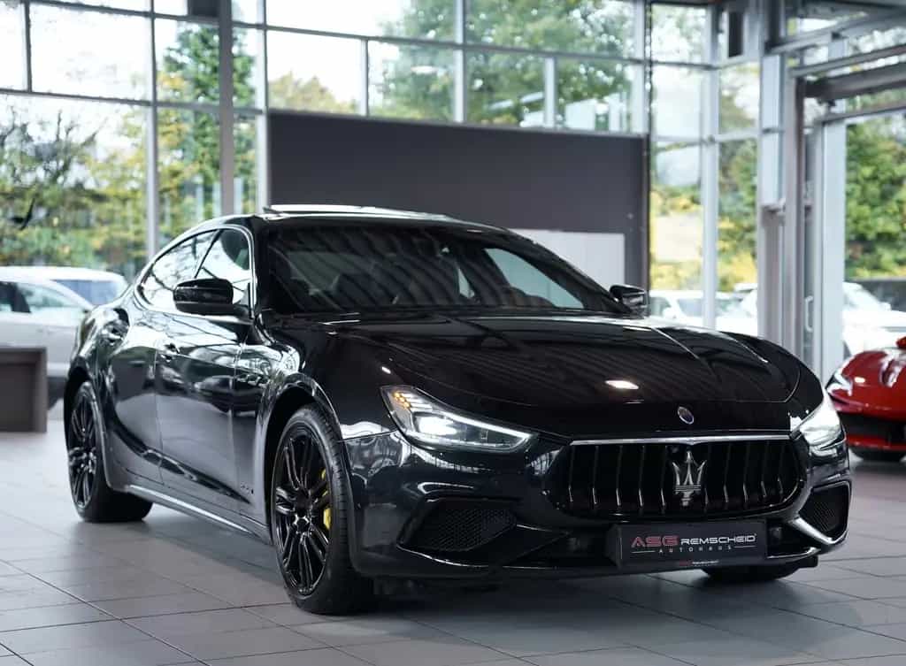 Maserati Ghibli 3.0 V6 SQ4 Gran Sport *GSD *Carbon *B&W 10/2019-photo-2