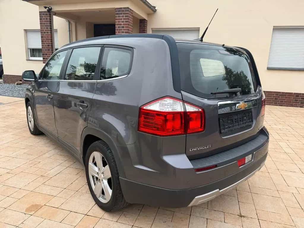 Chevrolet Orlando 2.0 Diesel LTZ+Navi+SHZ+7 Sitze+1Hd 04/2012-photo-2