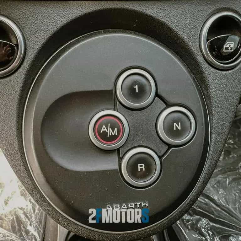 Abarth 595 C 1.4 Turbo T-Jet 180 CV Competizione 07/2021-photo-9