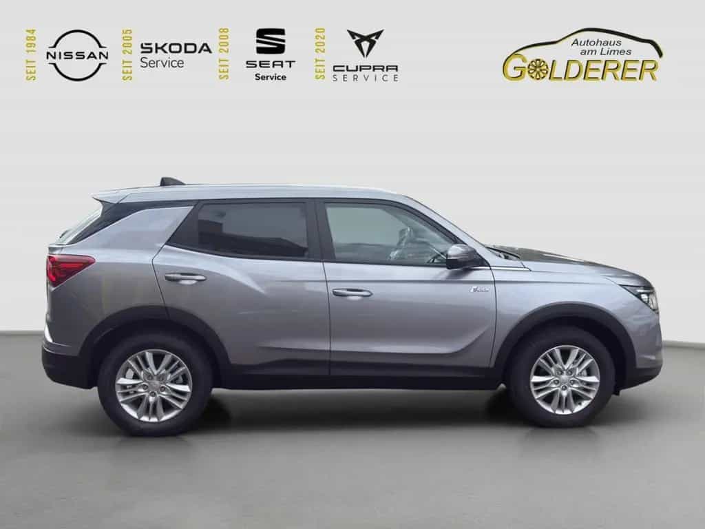 KGM Korando Nomad 1.5 T-GDi 6-AT 2WD Navi Digitales 11/2025-photo-5
