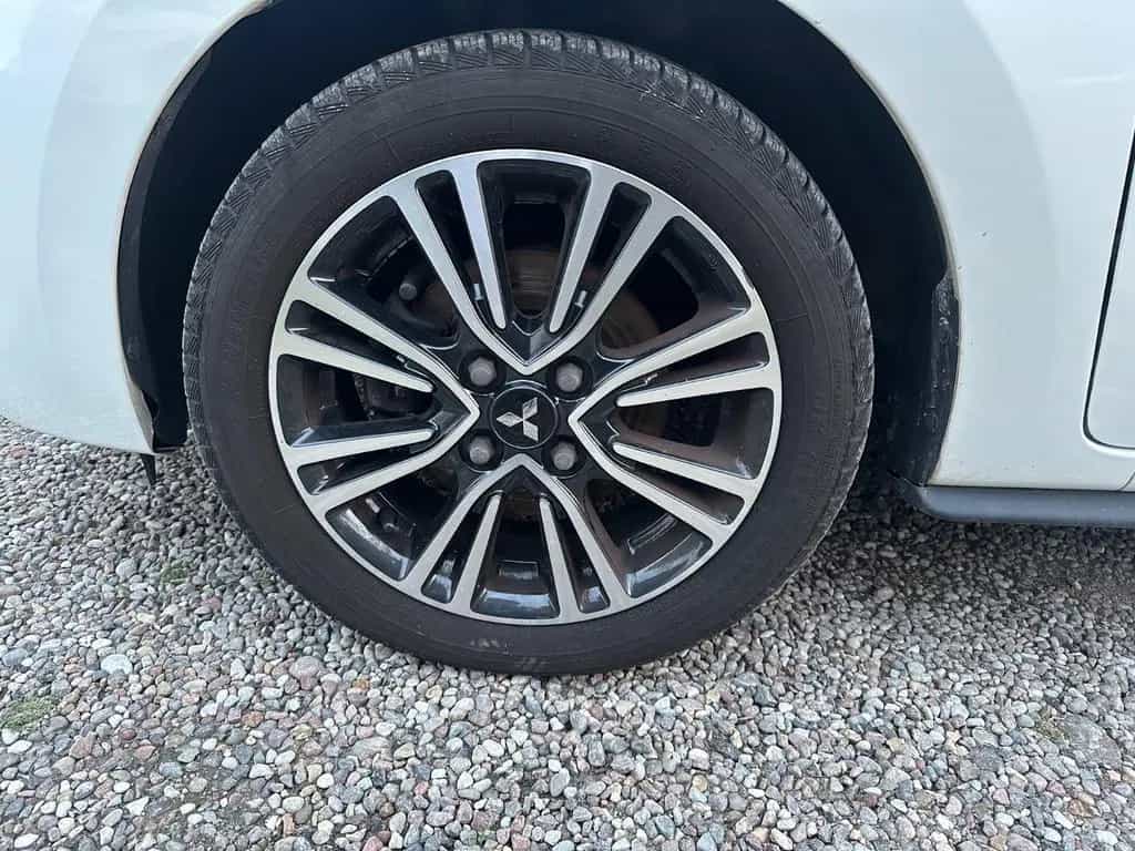 Mitsubishi Space Star Diamant Edition+ 03/2018-photo-5