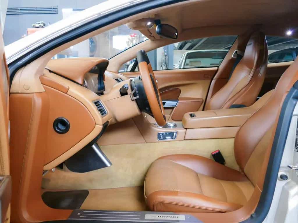 Aston Martin Rapide 6.0 V12 Touchtronic Luxury 01/2011-photo-7