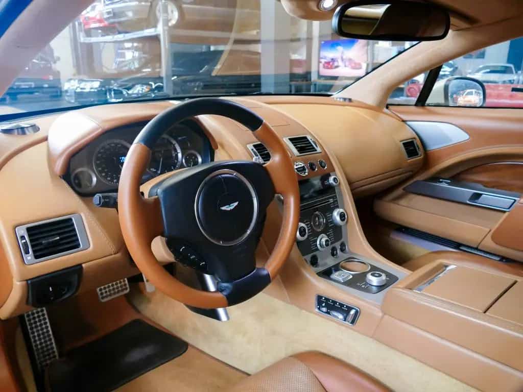 Aston Martin Rapide 6.0 V12 Touchtronic Luxury 01/2011-photo-8