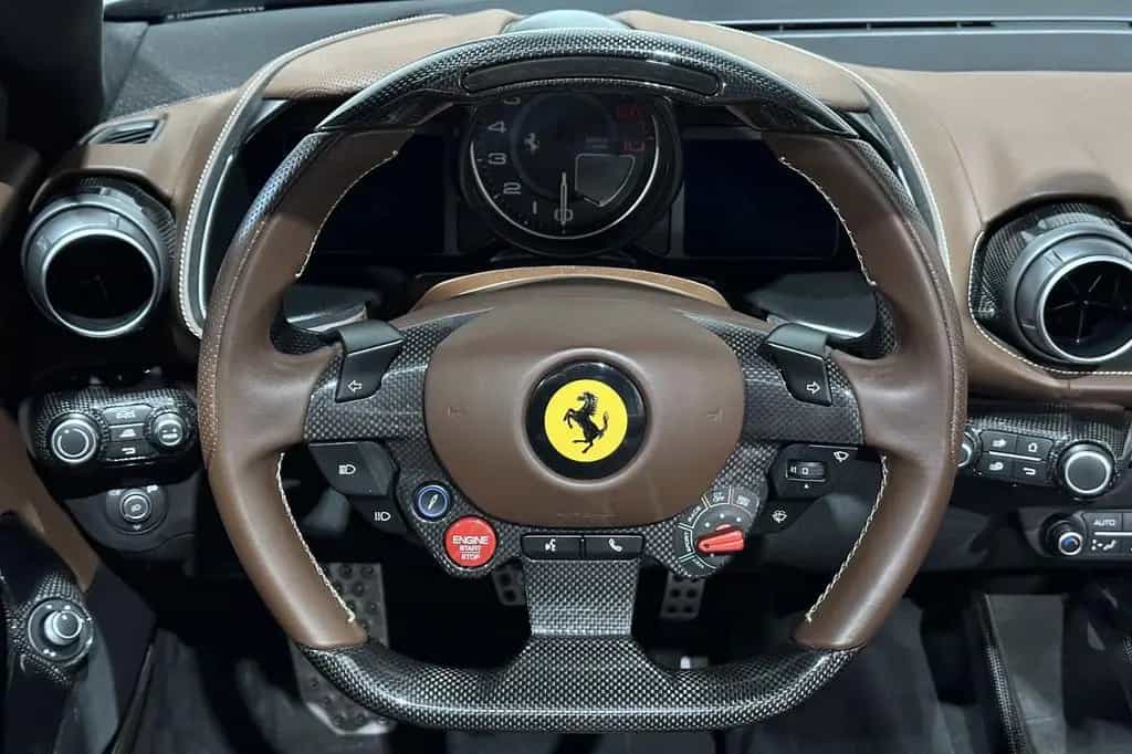 Ferrari 812 GTS | 1. Hand | Lift | Carbon | ADAS 04/2023-photo-14