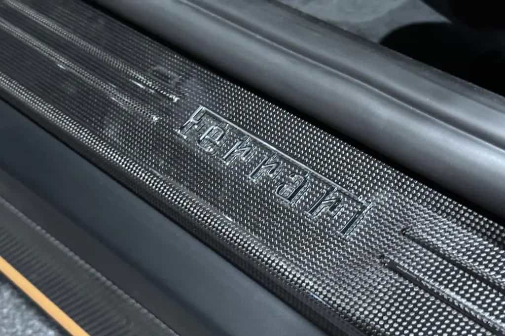 Ferrari 812 GTS | 1. Hand | Lift | Carbon | ADAS 04/2023-photo-20