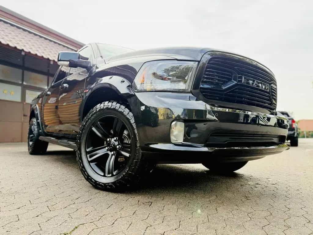 Dodge RAM LIMITED*LUFT*RAMBOX*VOLL*AHK*NAVI*OFFROAD*GARANT 12/2017-photo-13