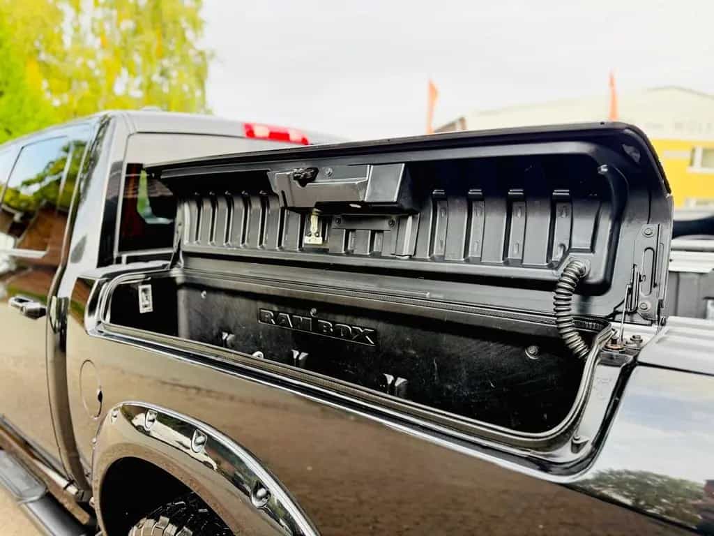 Dodge RAM LIMITED*LUFT*RAMBOX*VOLL*AHK*NAVI*OFFROAD*GARANT 12/2017-photo-27