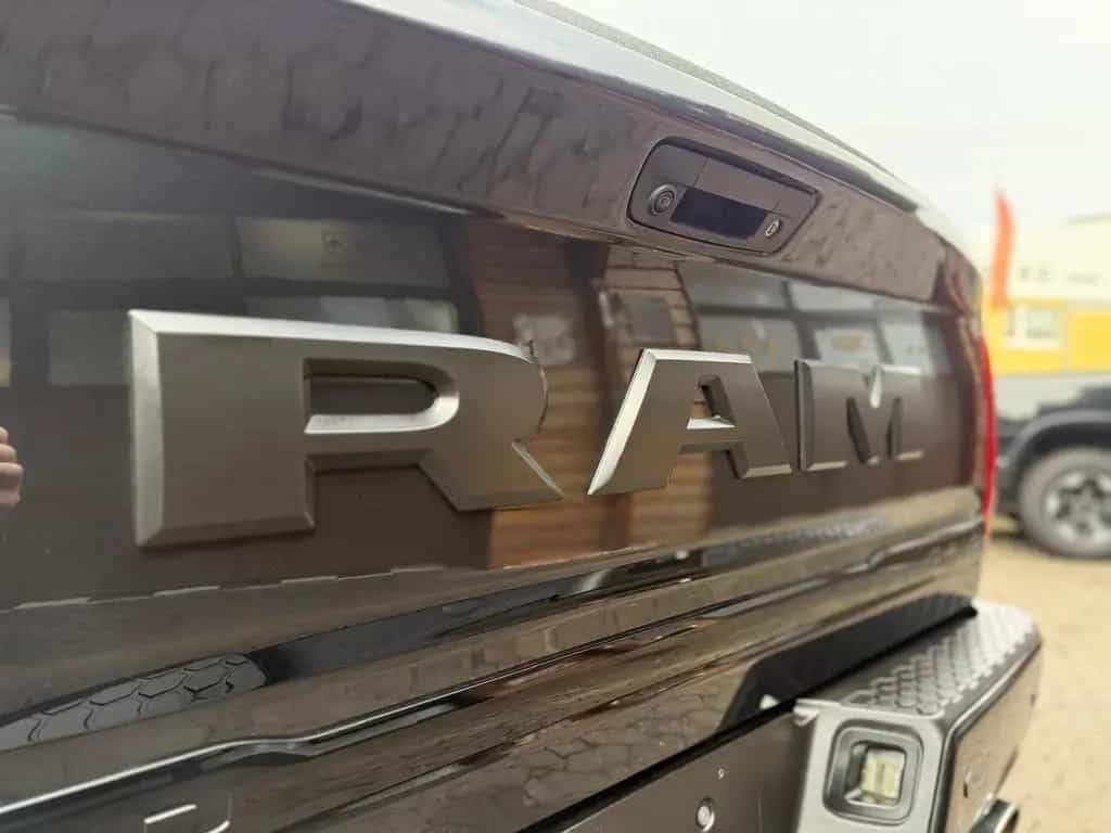 Dodge RAM LIMITED*LUFT*RAMBOX*VOLL*AHK*NAVI*OFFROAD*GARANT 12/2017-photo-30