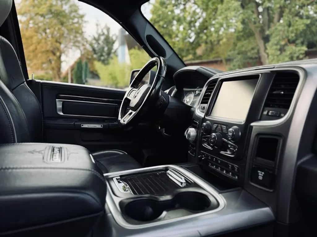 Dodge RAM LIMITED*LUFT*RAMBOX*VOLL*AHK*NAVI*OFFROAD*GARANT 12/2017-photo-44