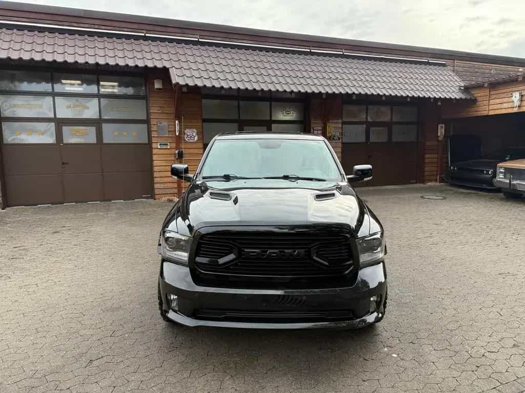 Dodge RAM LIMITED*LUFT*RAMBOX*VOLL*AHK*NAVI*OFFROAD*GARANT 12/2017-photo-6