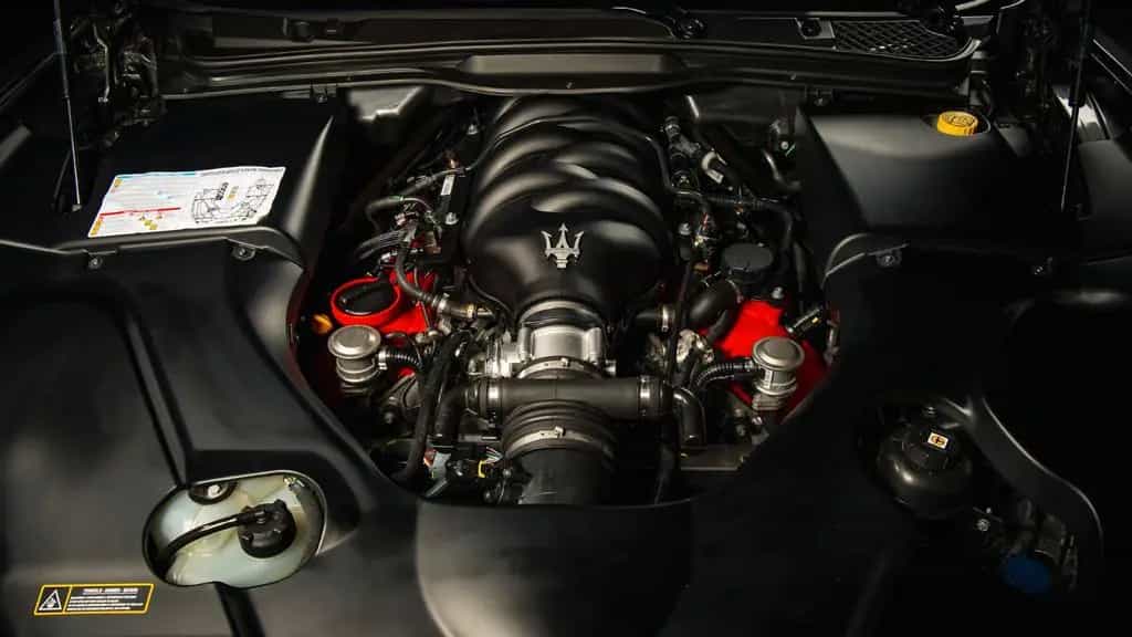 Maserati GranCabrio 4.7 V8 MC Automatik 05/2019-photo-12