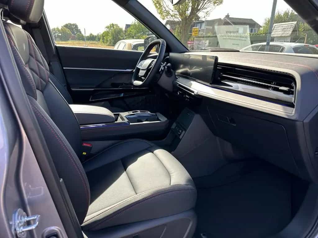 KGM Actyon Lux 6 AT AWD Navi Leder 360 Kamera SHZ 01/2026-photo-11