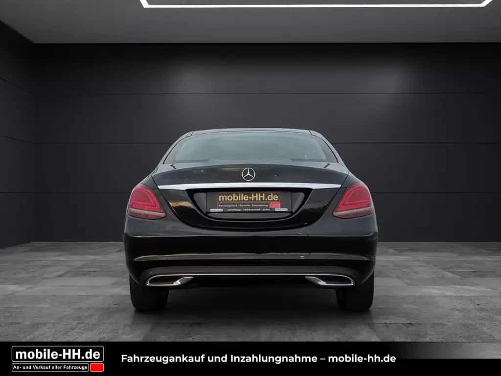 Mercedes-Benz C 180 CGI*SHZ*LED*KAMERA*AVANTGARDE*GEPFLEGT* 01/2019-photo-4