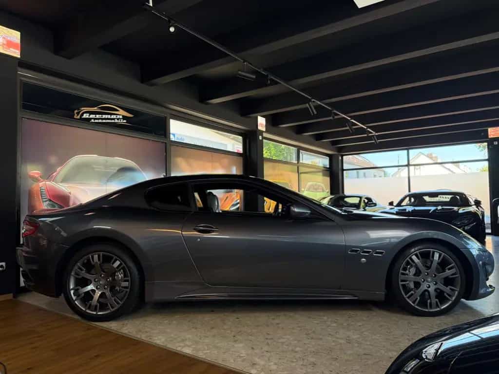 Maserati Granturismo 4.7 V8++FACELIFT++SPORTAUSPUFF 11/2013-photo-18