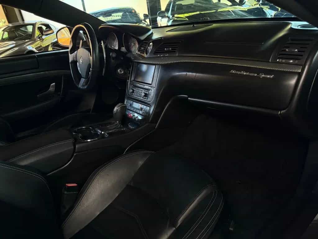Maserati Granturismo 4.7 V8++FACELIFT++SPORTAUSPUFF 11/2013-photo-29