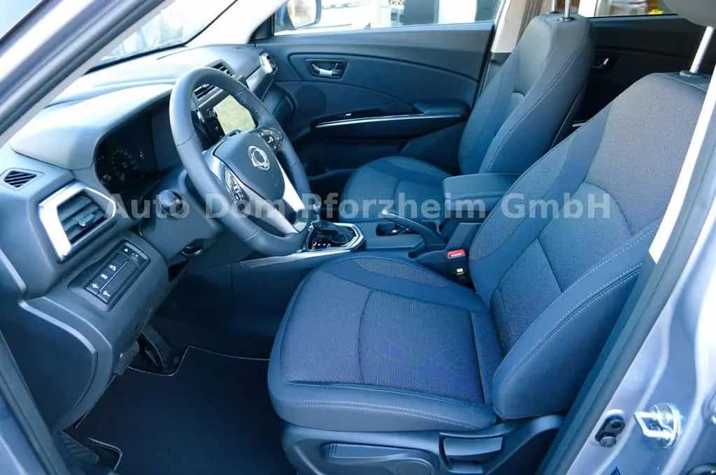 KGM Tivoli 1,5T NOMAD /FWD/AT/KAMERA null-photo-10