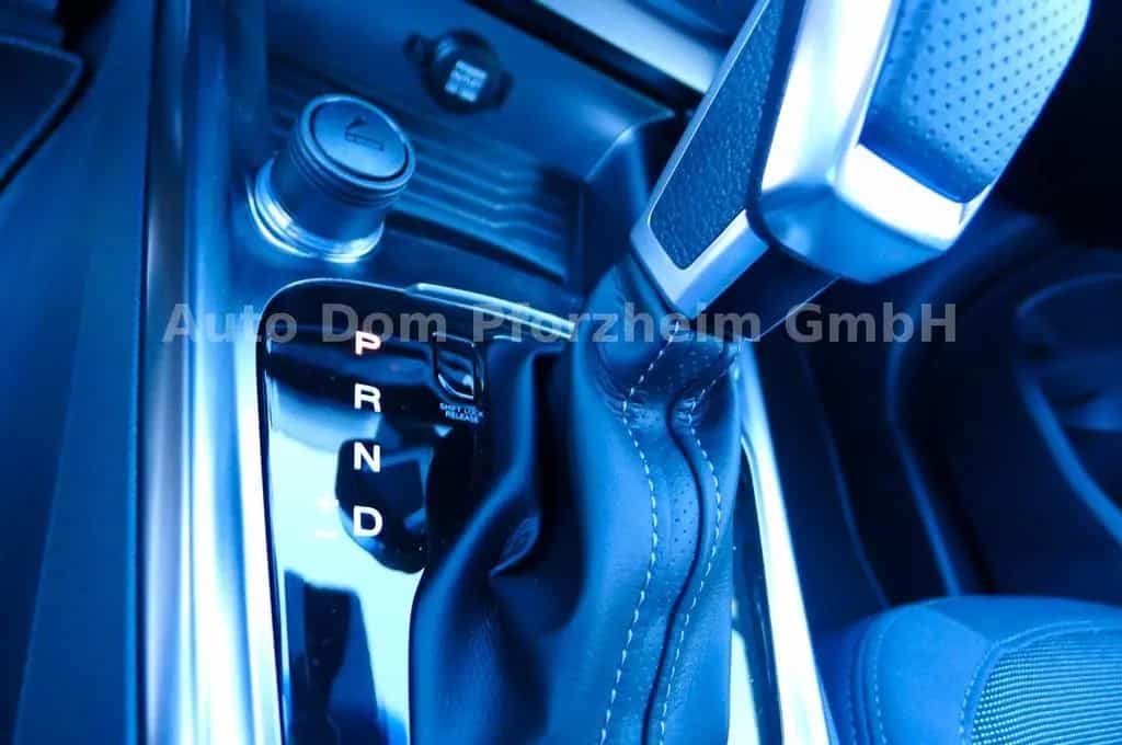 KGM Tivoli 1,5T NOMAD /FWD/AT/KAMERA null-photo-16