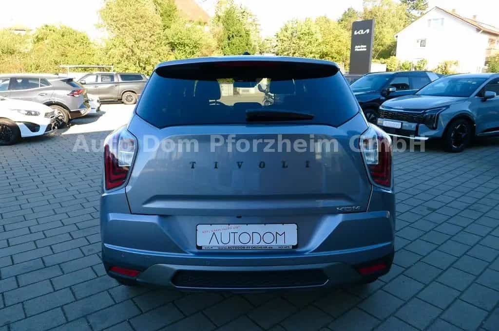 KGM Tivoli 1,5T NOMAD /FWD/AT/KAMERA null-photo-4