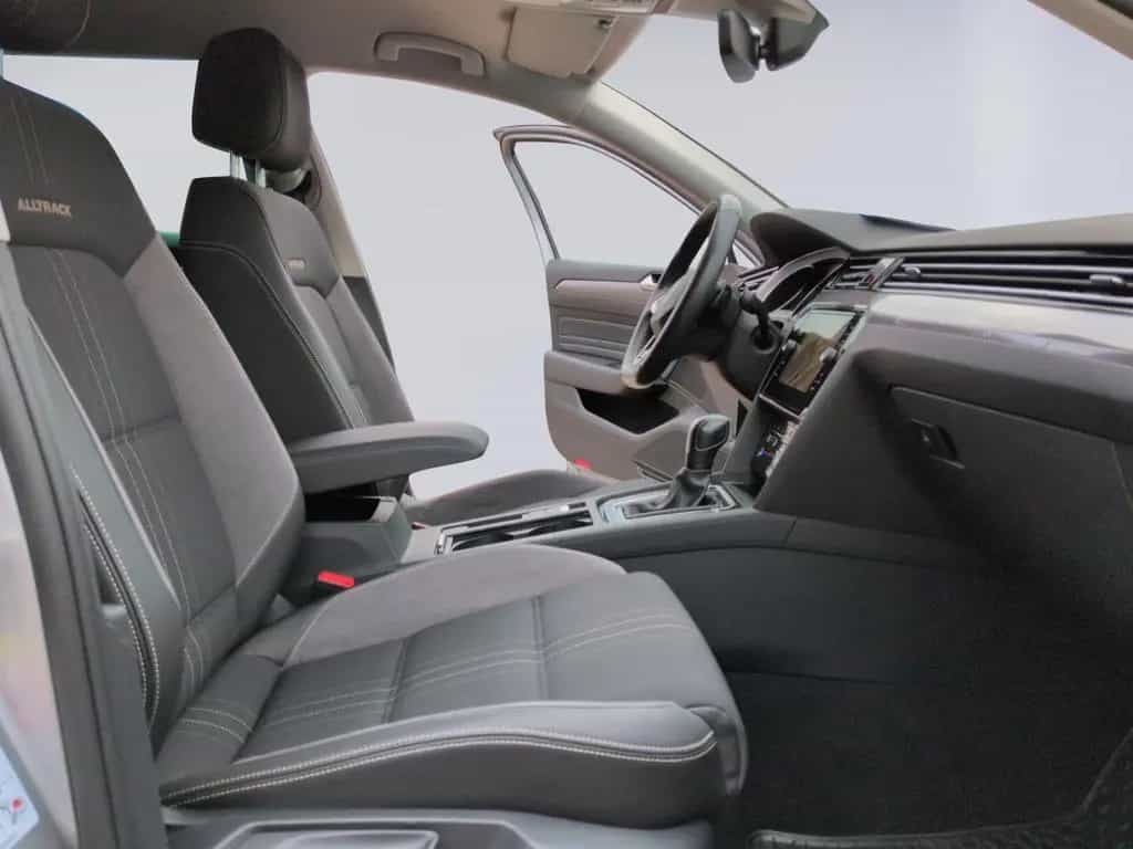 Volkswagen Passat Alltrack 2.0 TDI DSG KAMERA+AHK 07/2022-photo-19