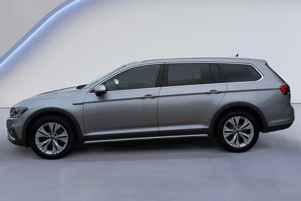 Volkswagen Passat Alltrack 2.0 TDI DSG KAMERA+AHK 07/2022-photo-2
