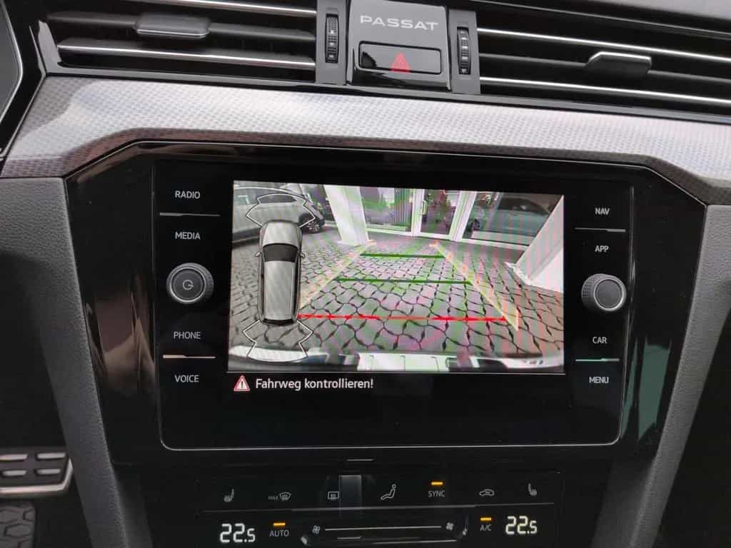 Volkswagen Passat Alltrack 2.0 TDI DSG KAMERA+AHK 07/2022-photo-20