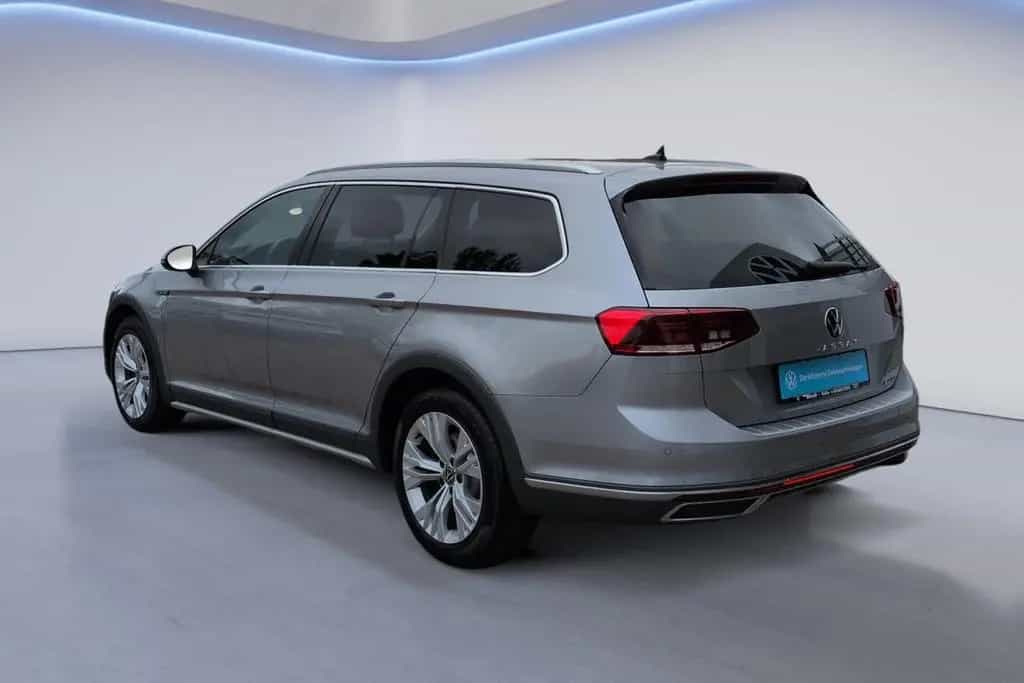 Volkswagen Passat Alltrack 2.0 TDI DSG KAMERA+AHK 07/2022-photo-3
