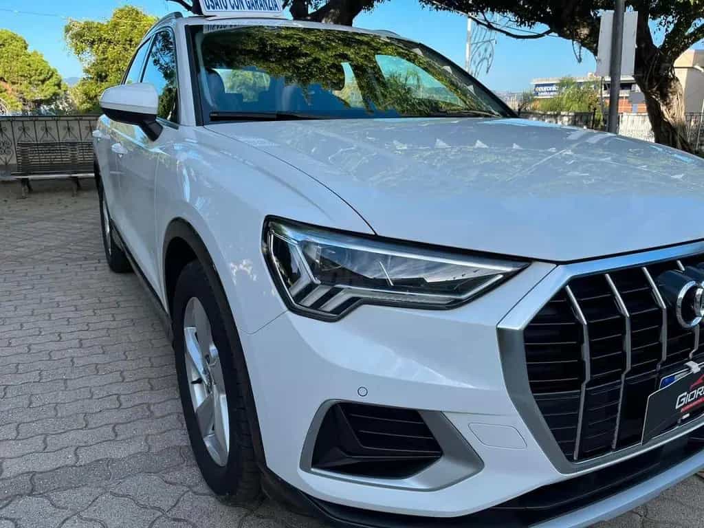 Audi Q3 35 TDI S tronic Business Advanced 08/2019-photo-1