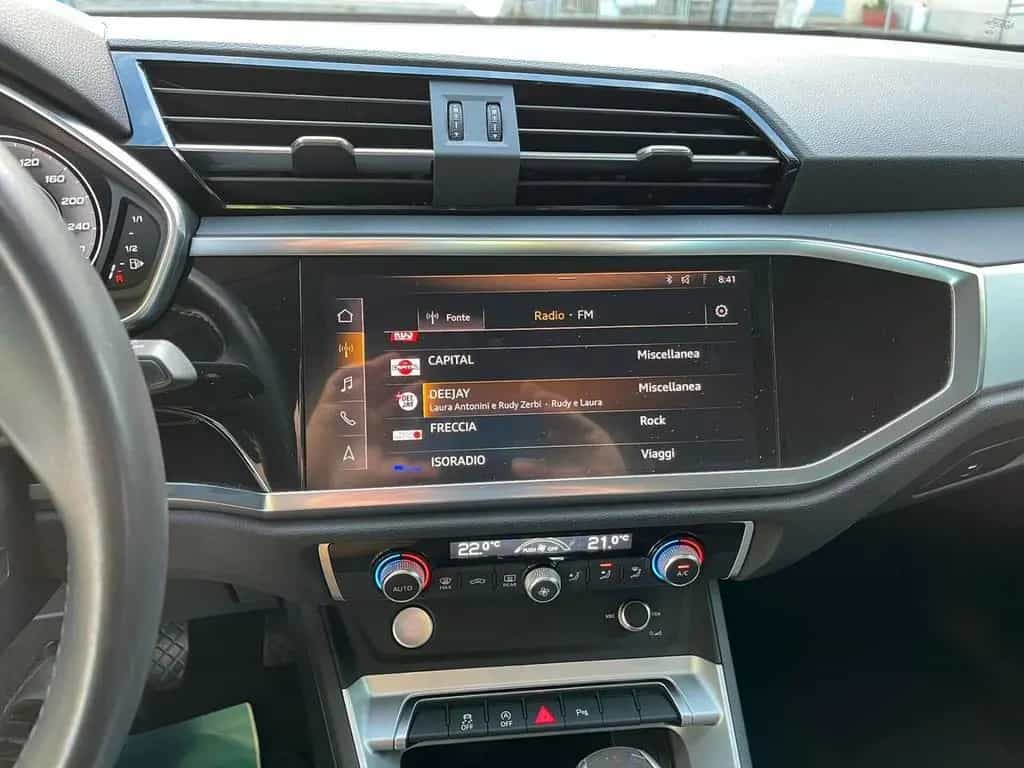Audi Q3 35 TDI S tronic Business Advanced 08/2019-photo-14