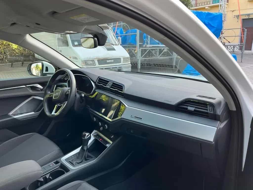 Audi Q3 35 TDI S tronic Business Advanced 08/2019-photo-5