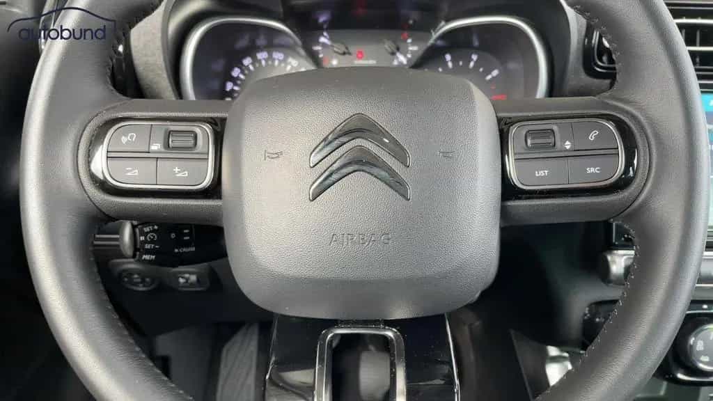 Citroën C3 III Aircross 1,2 PureTech Shine Pack Alu Ka L 03/2024-photo-10