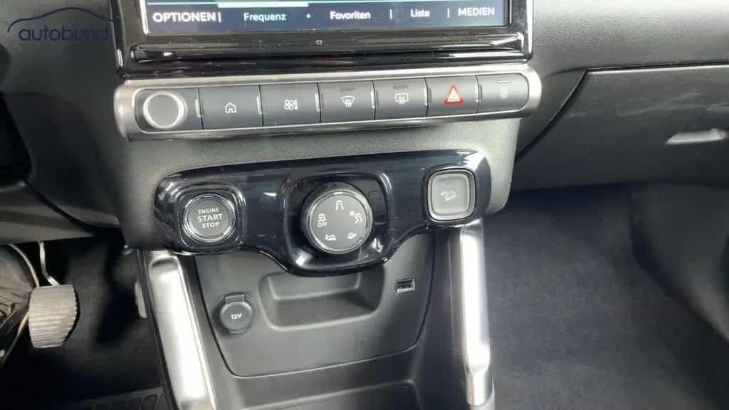 Citroën C3 III Aircross 1,2 PureTech Shine Pack Alu Ka L 03/2024-photo-17