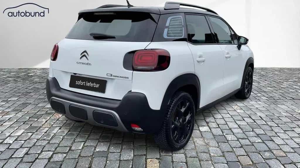 Citroën C3 III Aircross 1,2 PureTech Shine Pack Alu Ka L 03/2024-photo-2