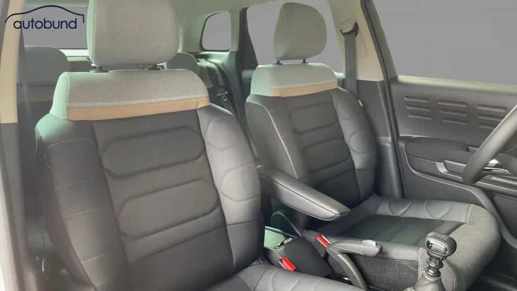 Citroën C3 III Aircross 1,2 PureTech Shine Pack Alu Ka L 03/2024-photo-5