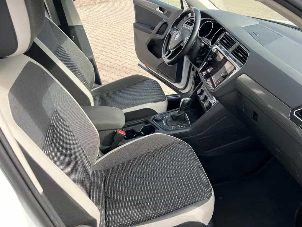 Volkswagen Tiguan 2.0 TDI OFFROAD 4Motion *LED Navi AHK SHZ 07/2020-photo-20