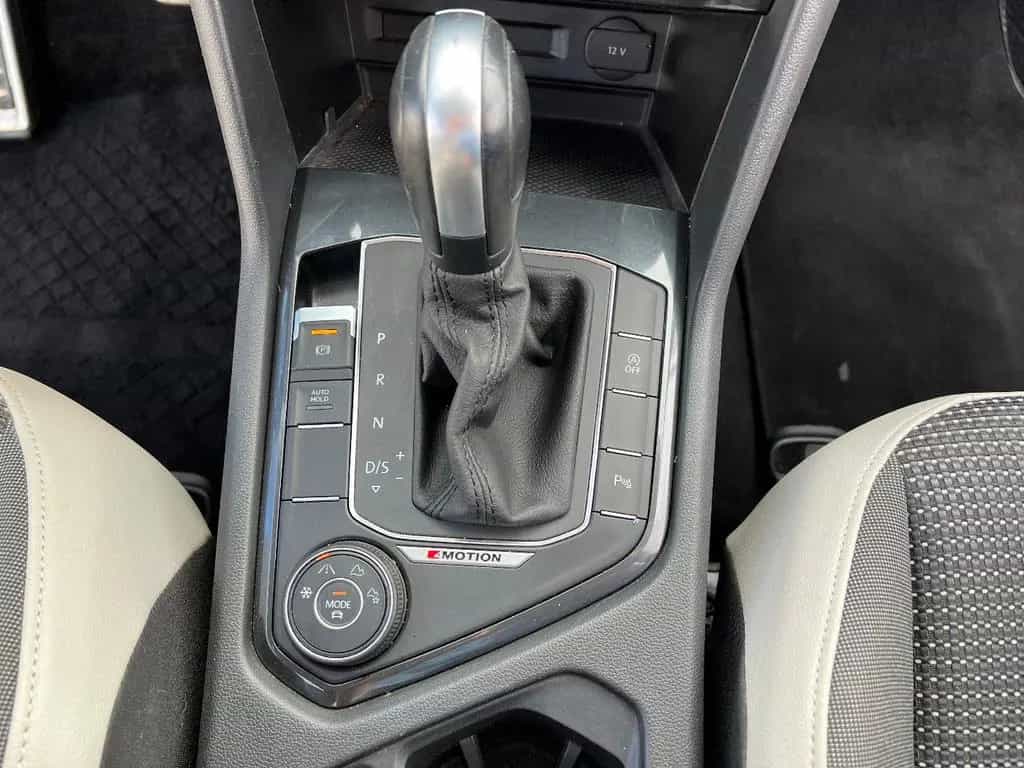Volkswagen Tiguan 2.0 TDI OFFROAD 4Motion *LED Navi AHK SHZ 07/2020-photo-22