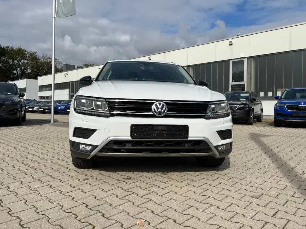 Volkswagen Tiguan 2.0 TDI OFFROAD 4Motion *LED Navi AHK SHZ 07/2020-photo-5
