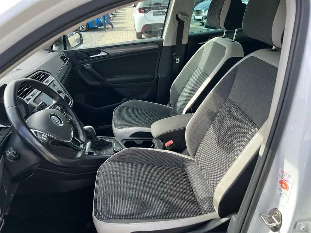 Volkswagen Tiguan 2.0 TDI OFFROAD 4Motion *LED Navi AHK SHZ 07/2020-photo-7