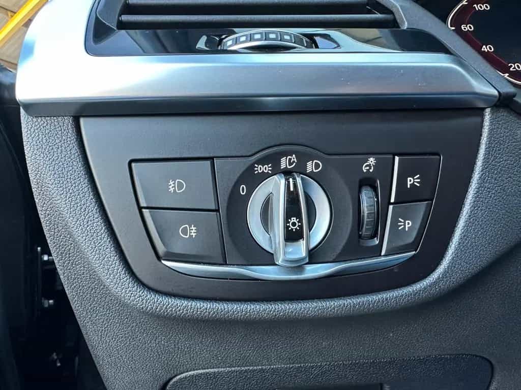 BMW X3 xDrive30d xLine 2HD HUD NAVI PDC KAM AHK LED 09/2020-photo-33