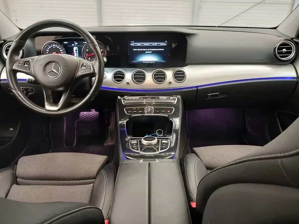 Mercedes-Benz E 200 T 4Matic Avantgarde MULTIBEAM/CAM/NAVI 04/2017-photo-4