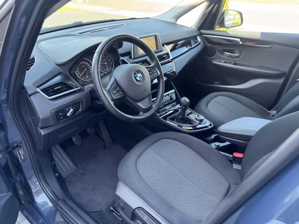BMW 218 Baureihe 2 Active Tourer 218 i Advantage 06/2017-photo-10