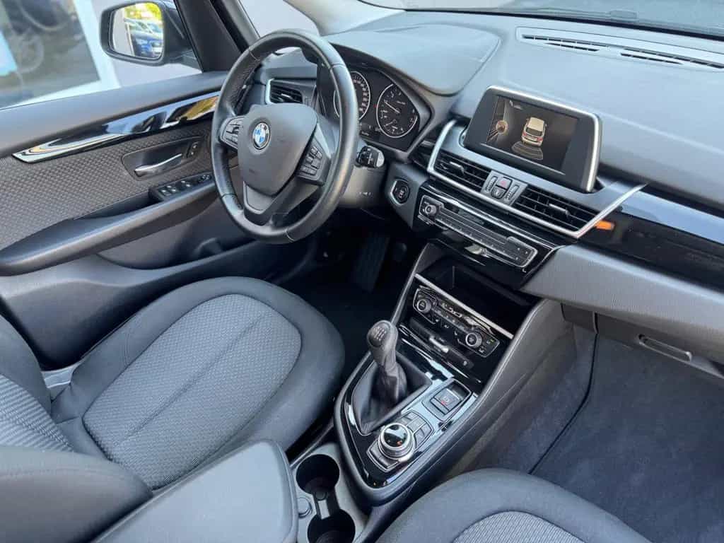 BMW 218 Baureihe 2 Active Tourer 218 i Advantage 06/2017-photo-12