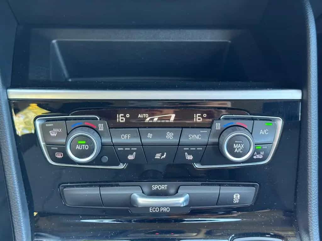 BMW 218 Baureihe 2 Active Tourer 218 i Advantage 06/2017-photo-21