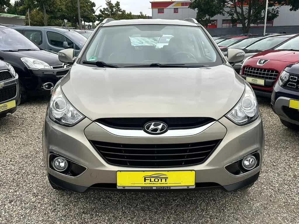 Hyundai ix35 *Klimaaut.*MFL*SitzH* TÜV Neu 11/2010-photo-2