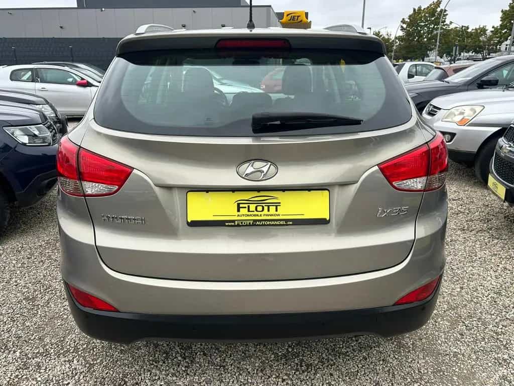 Hyundai ix35 *Klimaaut.*MFL*SitzH* TÜV Neu 11/2010-photo-5