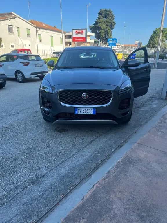 Jaguar E-Pace 2.0D 150 CV AWD S 06/2019-photo-0