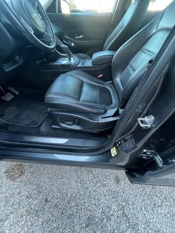 Jaguar E-Pace 2.0D 150 CV AWD S 06/2019-photo-9