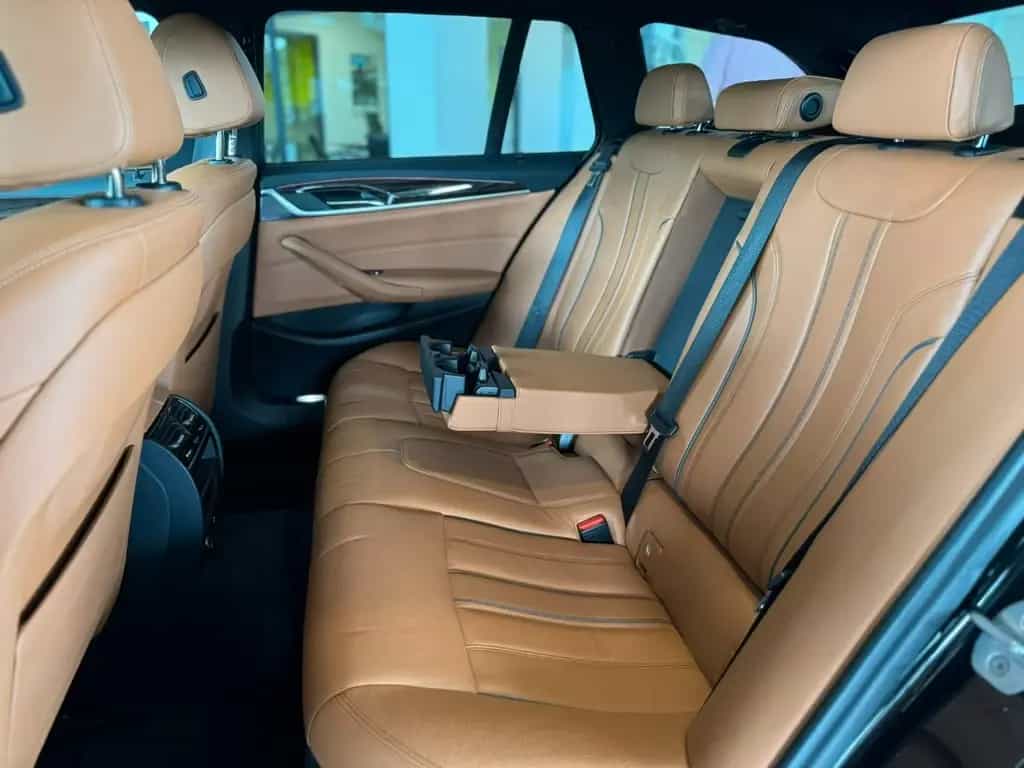 BMW 530 d xDrive Sport Line*Pano*Luft*HuD*DisplayKey* 09/2017-photo-23