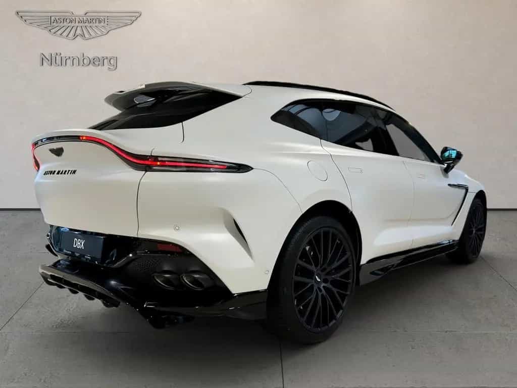Aston Martin DBX 707 07/2025-photo-10