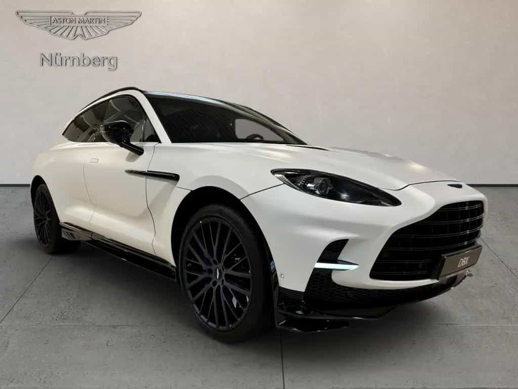Aston Martin DBX 707 07/2025-photo-11