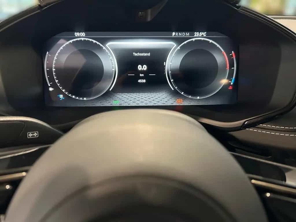 Aston Martin DBX 707 07/2025-photo-5